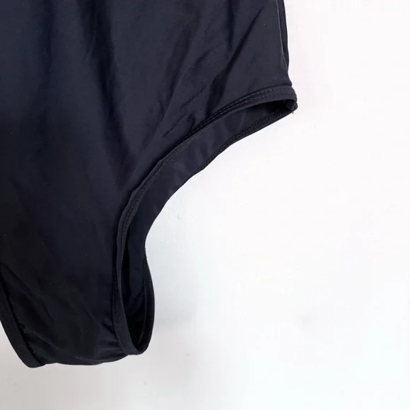 Amazon • Bathing Suit - Picture 2 of 5